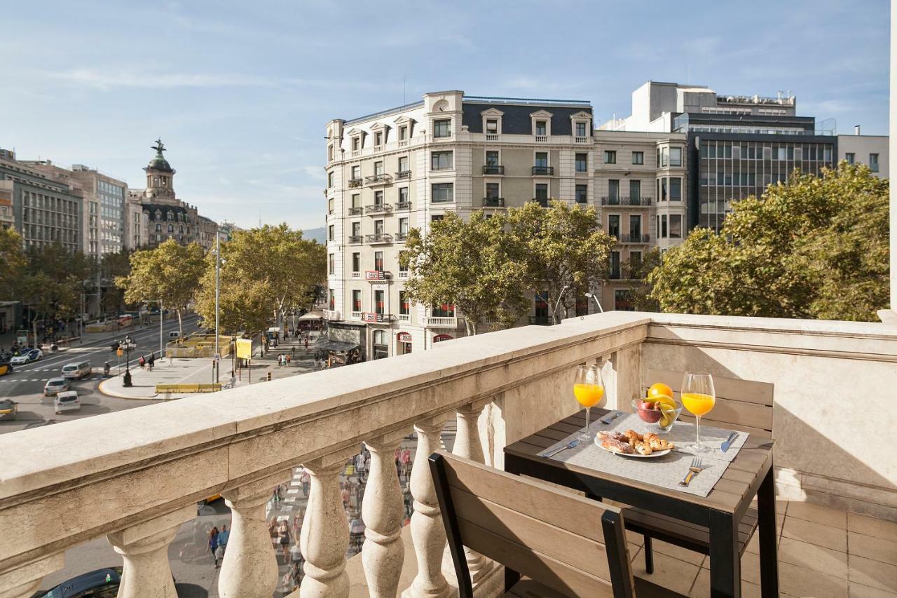 Uma Suites Passeig De Gracia 16 Barcelona Ngoại thất bức ảnh