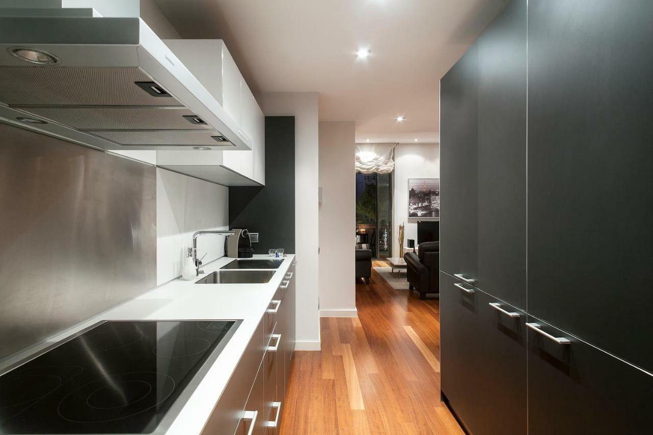 Uma Suites Passeig De Gracia 16 Barcelona Ngoại thất bức ảnh