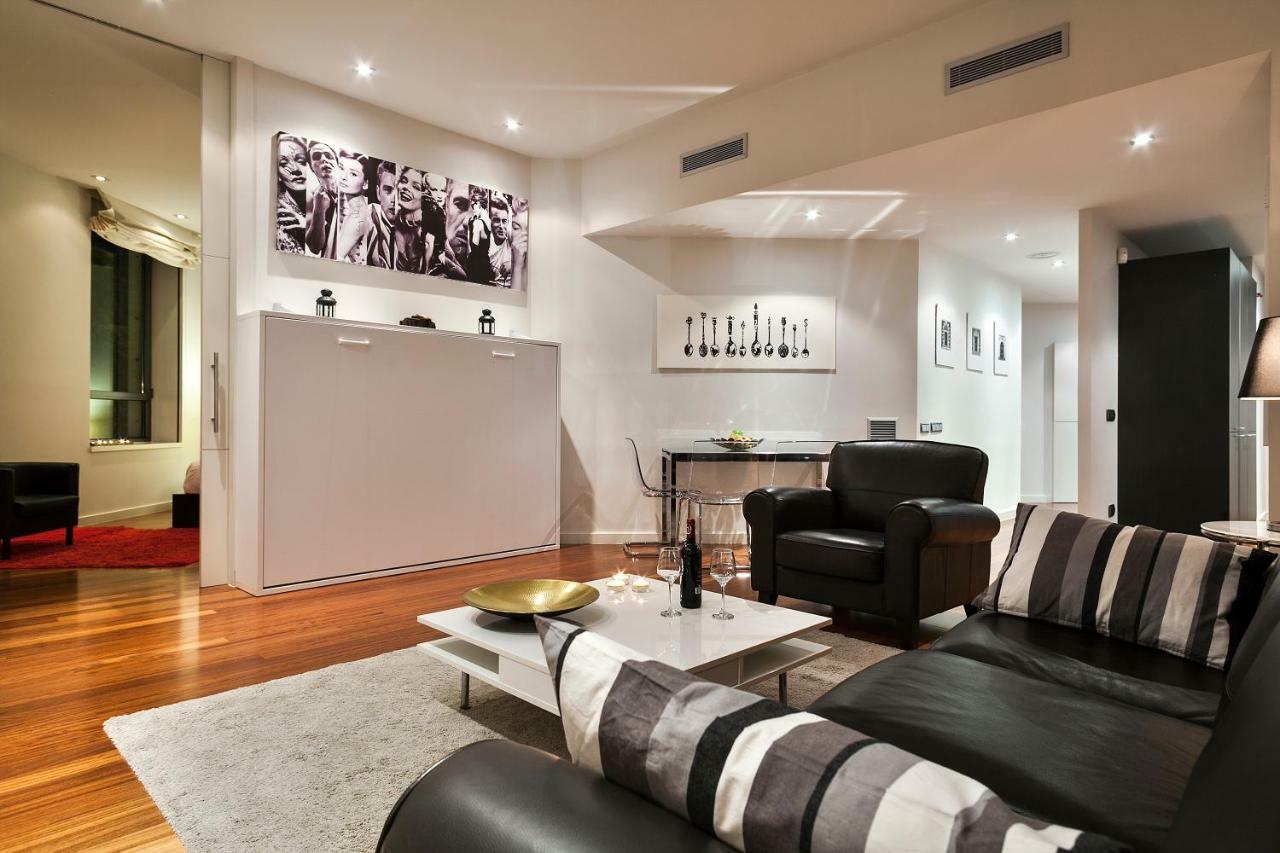 Uma Suites Passeig De Gracia 16 Barcelona Ngoại thất bức ảnh